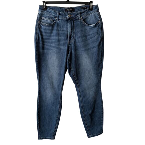 Judy Blue Denim - Judy Blue skinny jeans style JB88799 MD